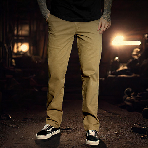 Le chino CAMEL CROSS, pour revendiquer son style même au bureau !